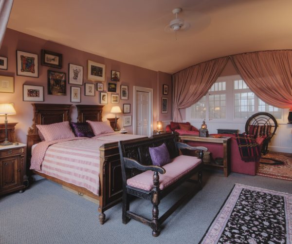 Bed and bench in bedroom